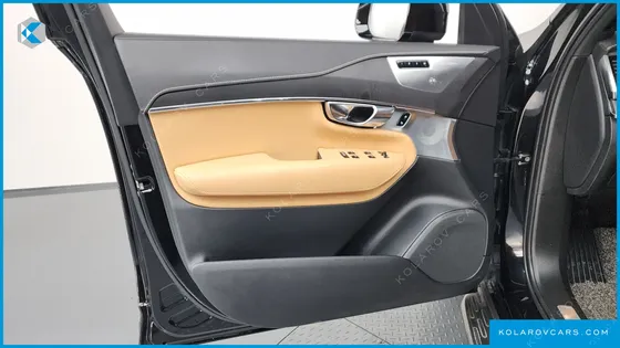 VOLVO XC90 T8 INSCRIPTION HYBIRD
