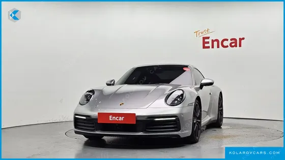 PORSCHE 911 CARRERA 4