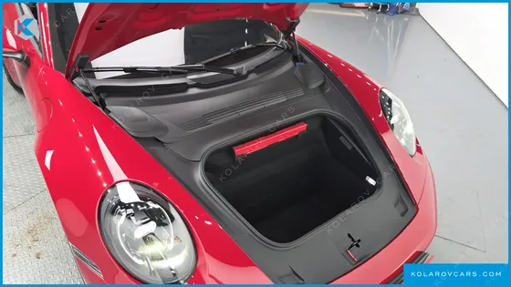 PORSCHE 911 CARRERA 4 GTS CABRIOLET