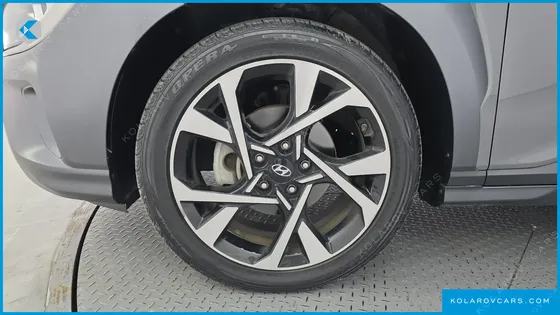 HYUNDAI KONA GASOLINE 2.0 2WD
