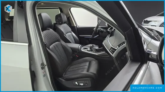 BMW X7 XDRIVE 40I DESIGN PURE EXCELLENCE 7-SEATER