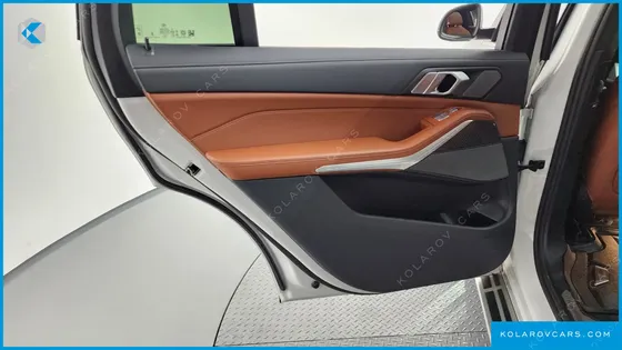 BMW X7 XDRIVE 40D M SPORT 6STR