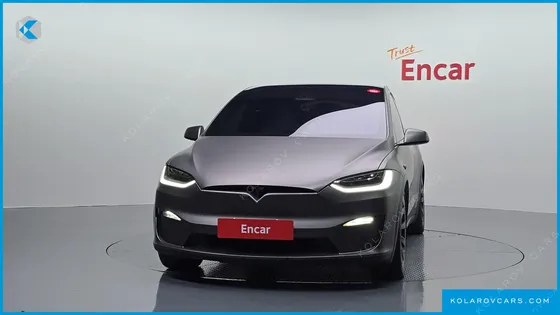TESLA MODEL X PLAID