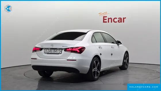 MERCEDES A-CLASS A250 4MATIC SEDAN