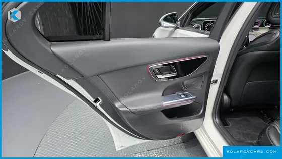 MERCEDES C-CLASS C200 4MATIC AVANTGARDE