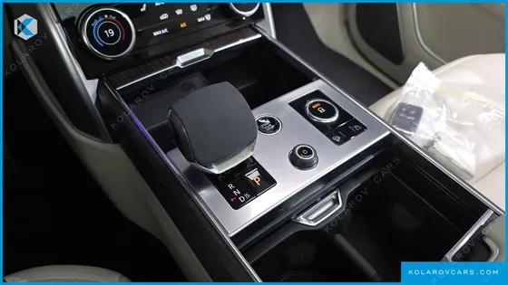 LAND ROVER RANGE ROVER D350 AUTOBIOGRAPHY