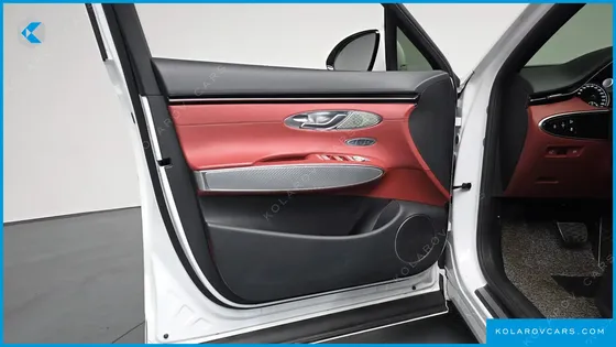 GENESIS GV70 2.5T GASOLINE 2WD