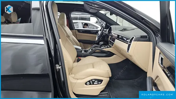 PORSCHE CAYENNE 3.0 COUPE