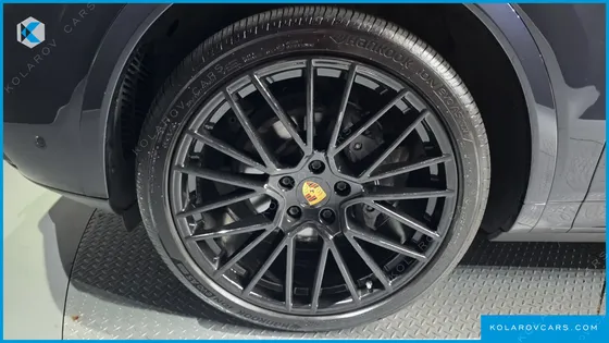 PORSCHE CAYENNE 3.0 COUPE