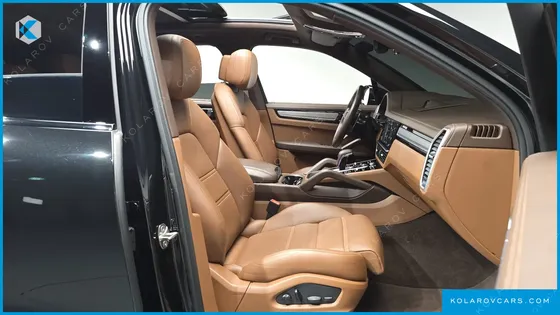 PORSCHE CAYENNE 3.0 E-HYBRID PLATINUM EDITION