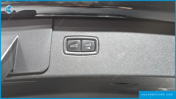 PORSCHE CAYENNE 3.0 E-HYBRID PLATINUM EDITION
