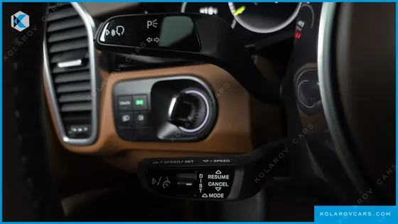 PORSCHE CAYENNE 3.0 E-HYBRID PLATINUM EDITION