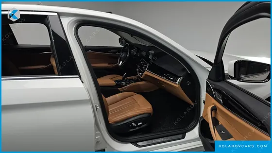 BMW 5 SERIES 520I LUXURY