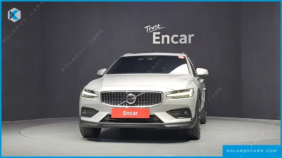 VOLVO V60 B5 ULTIMATE AWD