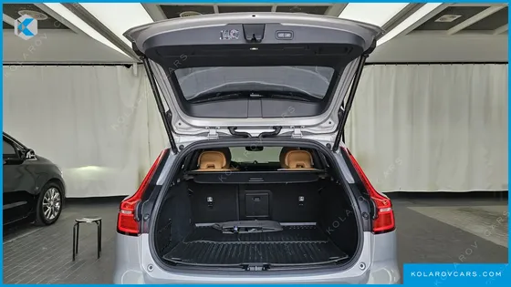 VOLVO V60 B5 ULTIMATE AWD