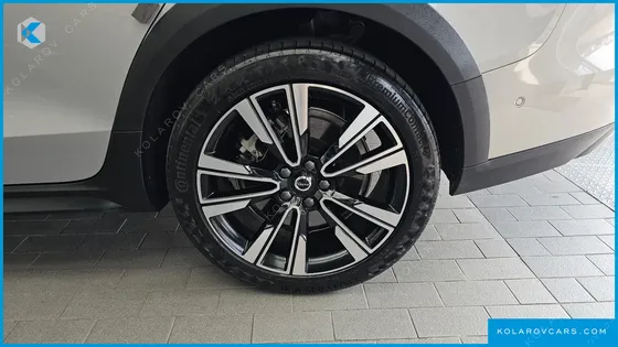 VOLVO V60 B5 ULTIMATE AWD