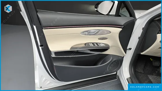 GENESIS GV70 2.5T GASOLINE 2WD