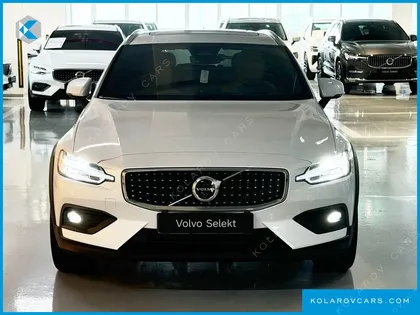 VOLVO V60 B5 ULTRA AWD