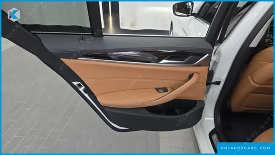 BMW 5 SERIES 520I LUXURY