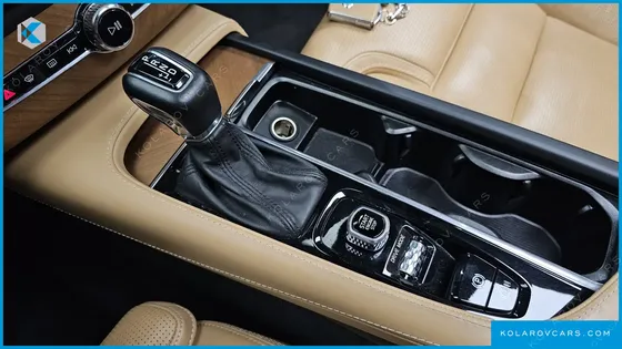 VOLVO XC90 D5 INSCRIPTION