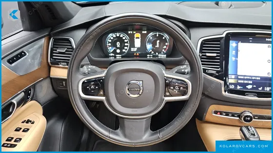 VOLVO XC90 D5 INSCRIPTION