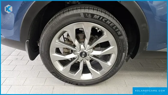 KIA SORENTO GASOLINE 2.5T 2WD