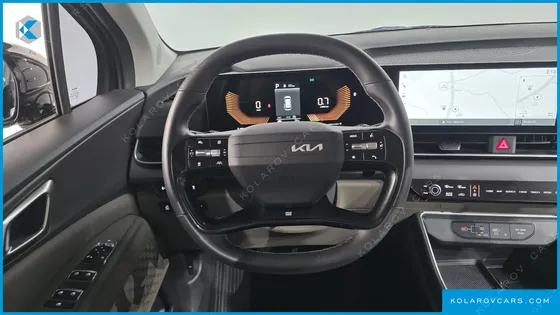 KIA CARNIVAL 9-SEATER PRESTIGE
