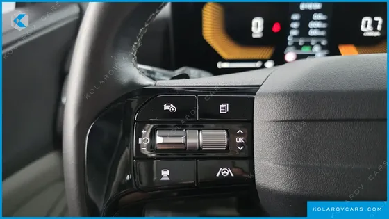 KIA CARNIVAL 9-SEATER PRESTIGE