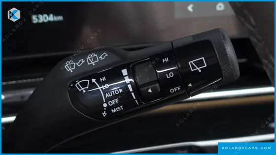KIA CARNIVAL HEV 9SEATER SIGNATURE