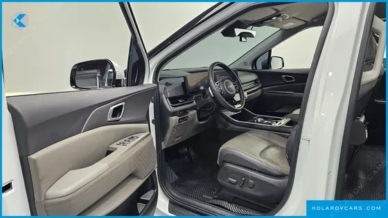 KIA CARNIVAL 7-SEATER NOBLESSE