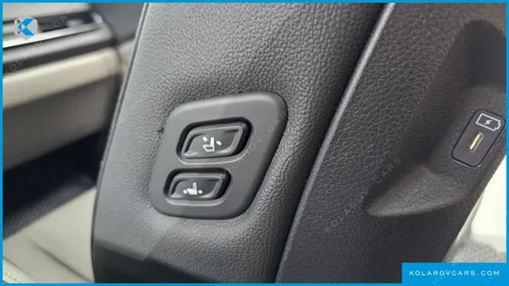 KIA CARNIVAL 7-SEATER NOBLESSE