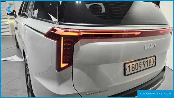 KIA CARNIVAL 7-SEATER NOBLESSE