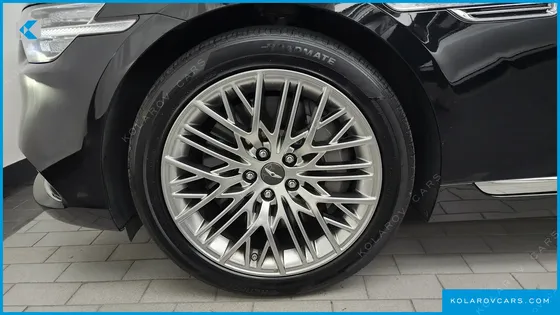 GENESIS G90 3.3 T AWD