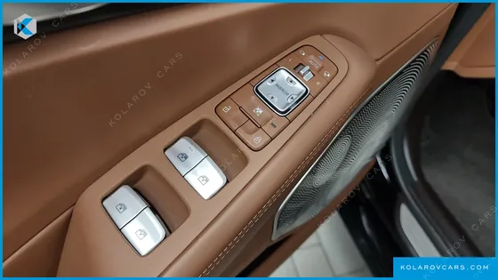 GENESIS G90 3.3 T AWD