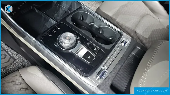 KIA CARNIVAL 9-SEATER GRAVITY