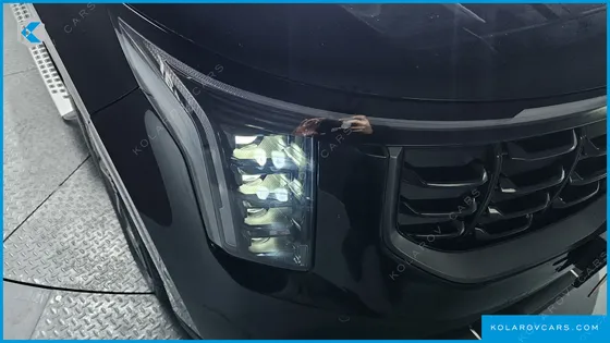 KIA CARNIVAL 9-SEATER GRAVITY