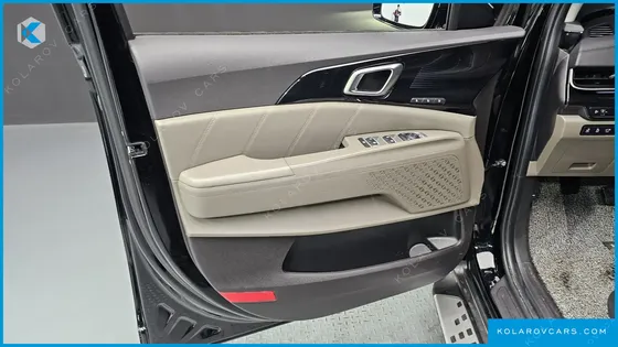 KIA CARNIVAL 9-SEATER GRAVITY
