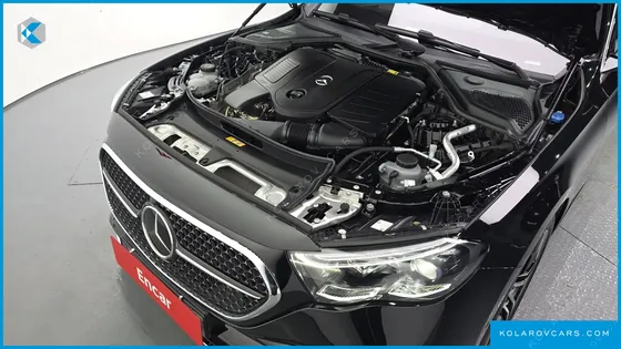 MERCEDES E-CLASS E300 4MATIC AMG LINE