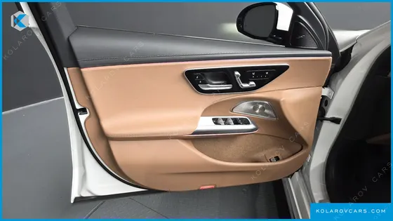 MERCEDES E-CLASS E300 4MATIC EXCLUSIVE