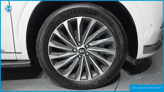 HYUNDAI PALISADE DIESEL 2.2 2WD