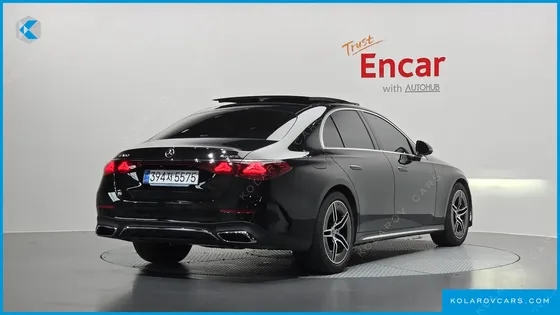 MERCEDES E-CLASS E300 4MATIC AMG LINE