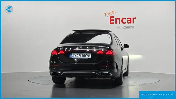 MERCEDES E-CLASS E300 4MATIC AMG LINE