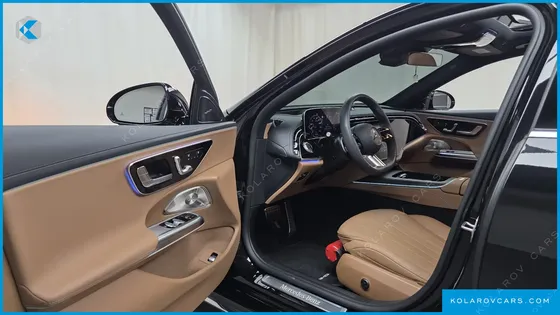 MERCEDES E-CLASS E300 4MATIC AMG LINE