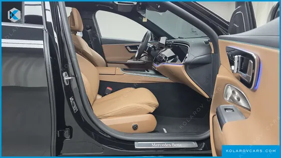 MERCEDES E-CLASS E300 4MATIC AMG LINE