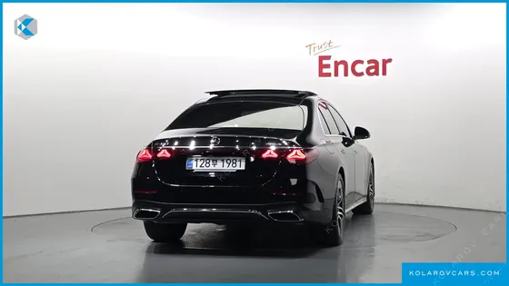 MERCEDES E-CLASS E300 4MATIC AMG LINE