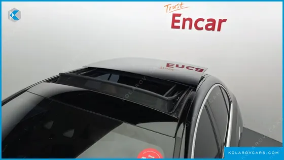 MERCEDES E-CLASS E300 4MATIC AMG LINE