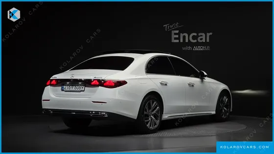 MERCEDES E-CLASS E220D 4MATIC EXCLUSIVE