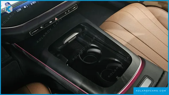 MERCEDES E-CLASS E200 AVANTGARDE