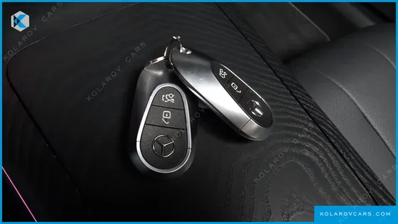 MERCEDES E-CLASS E200 AVANTGARDE