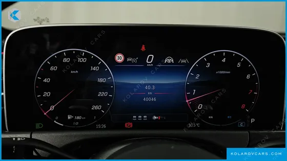 MERCEDES E-CLASS E200 AVANTGARDE